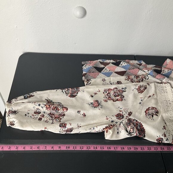 Maurices Top Women Sz‎ 2X V-Neck Floral Lace Patchwork Peasant Boho - Picture 15 of 16